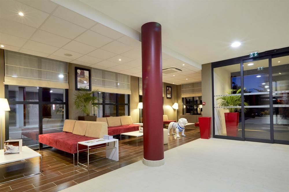 Hotel Campanile Bordeaux Ouest - Mérignac Aéroport Exterior foto