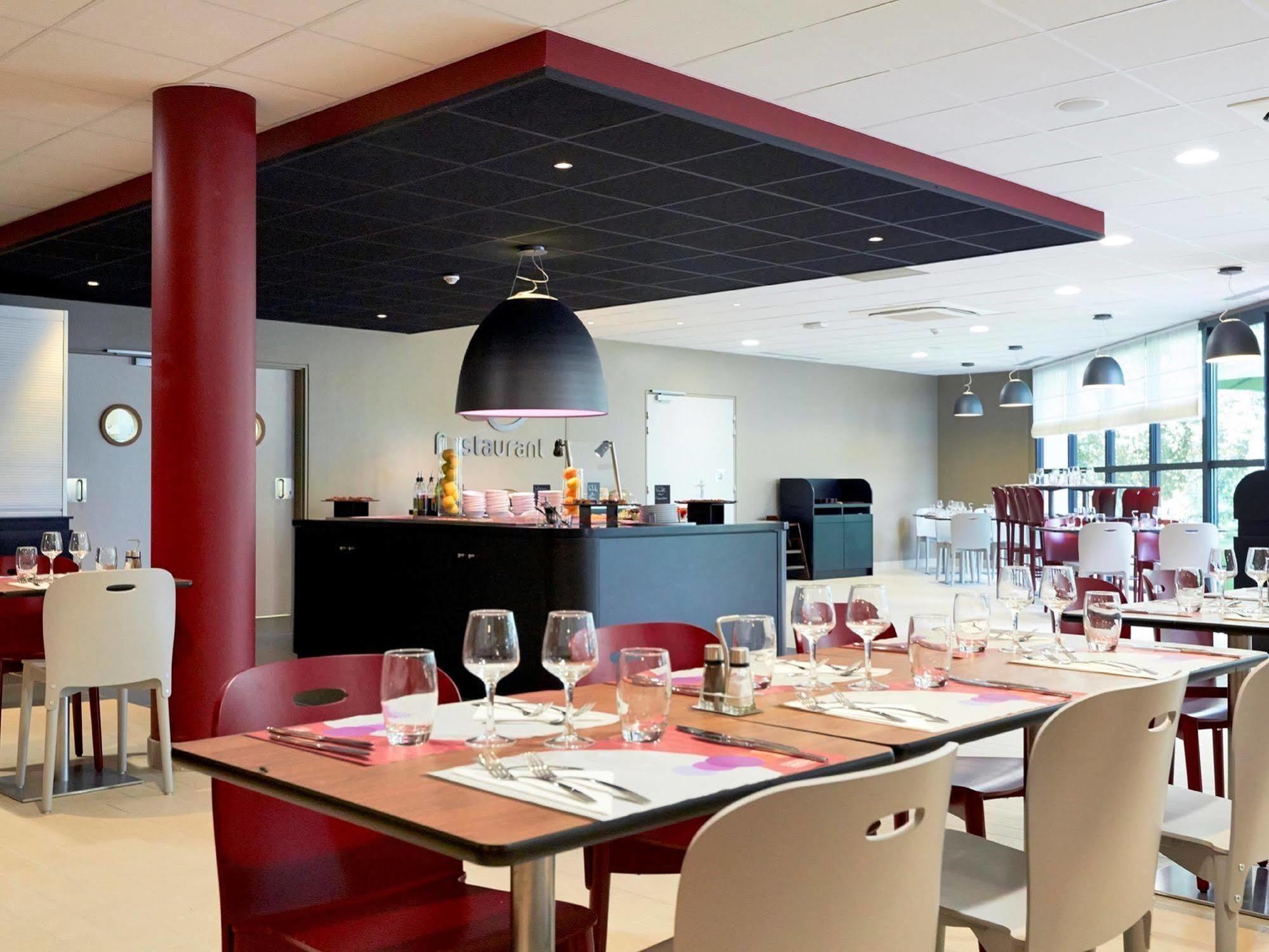Campanile Bordeaux Ouest - Mérignac Aéroport Exterior foto